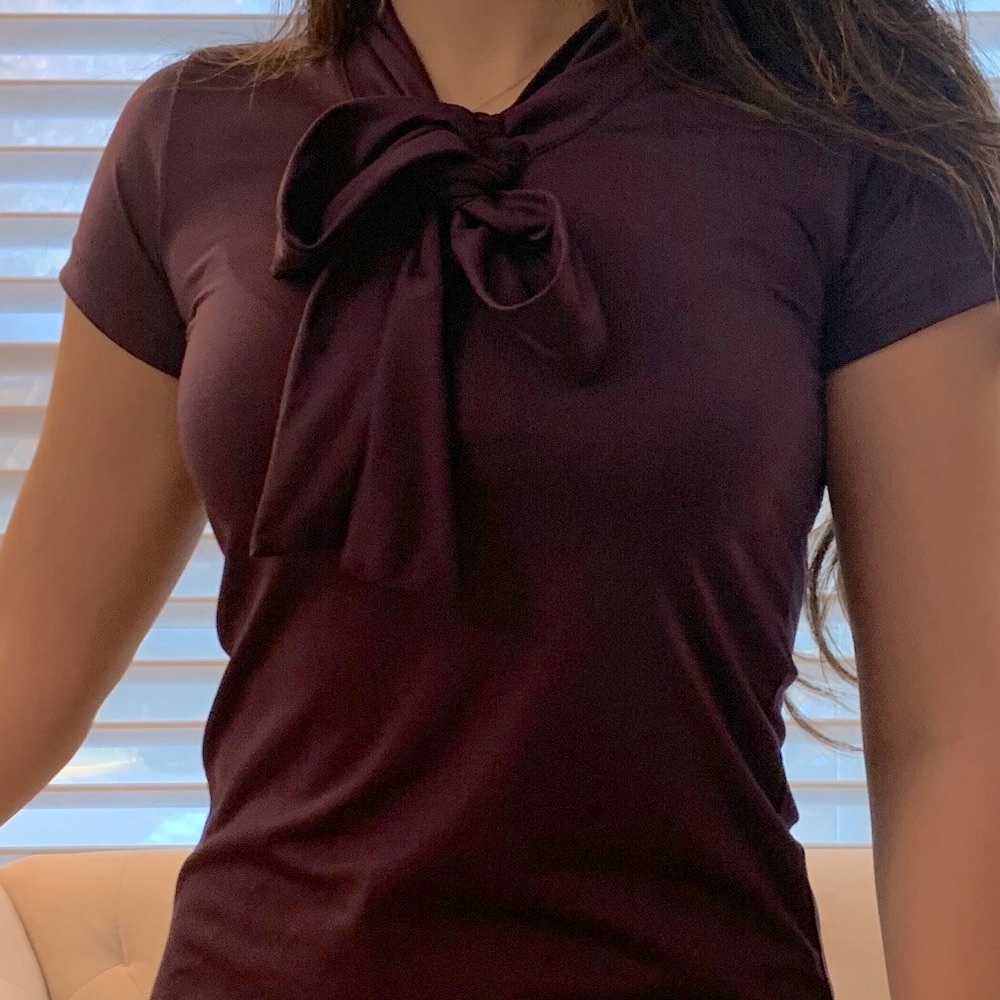 knotted collar top short sleeve